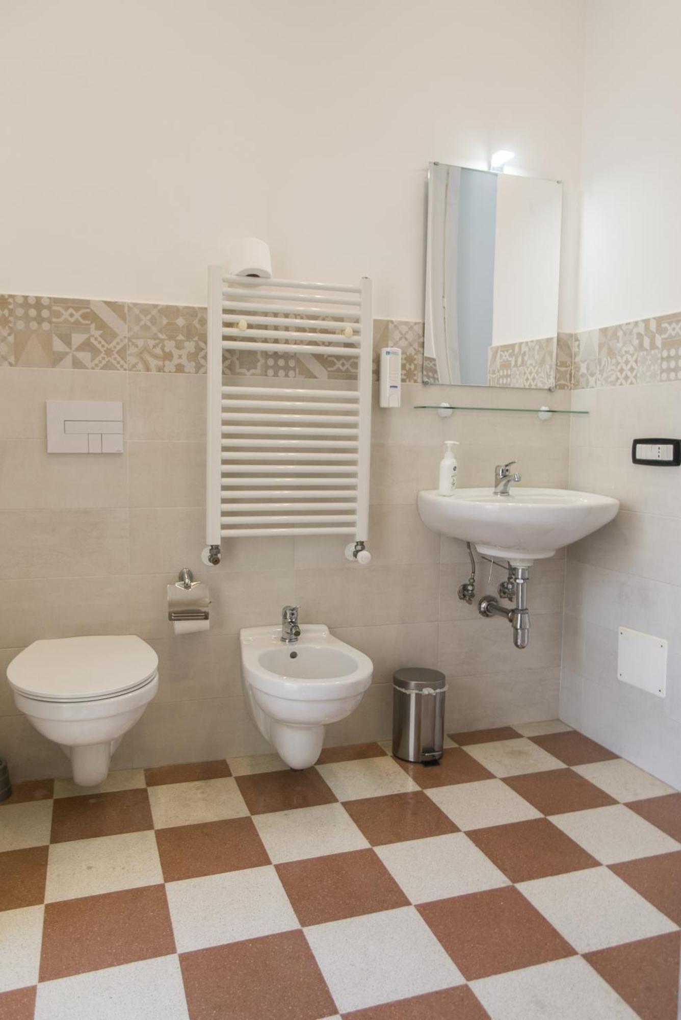 Palazzo Italia Apartments Барі Екстер'єр фото