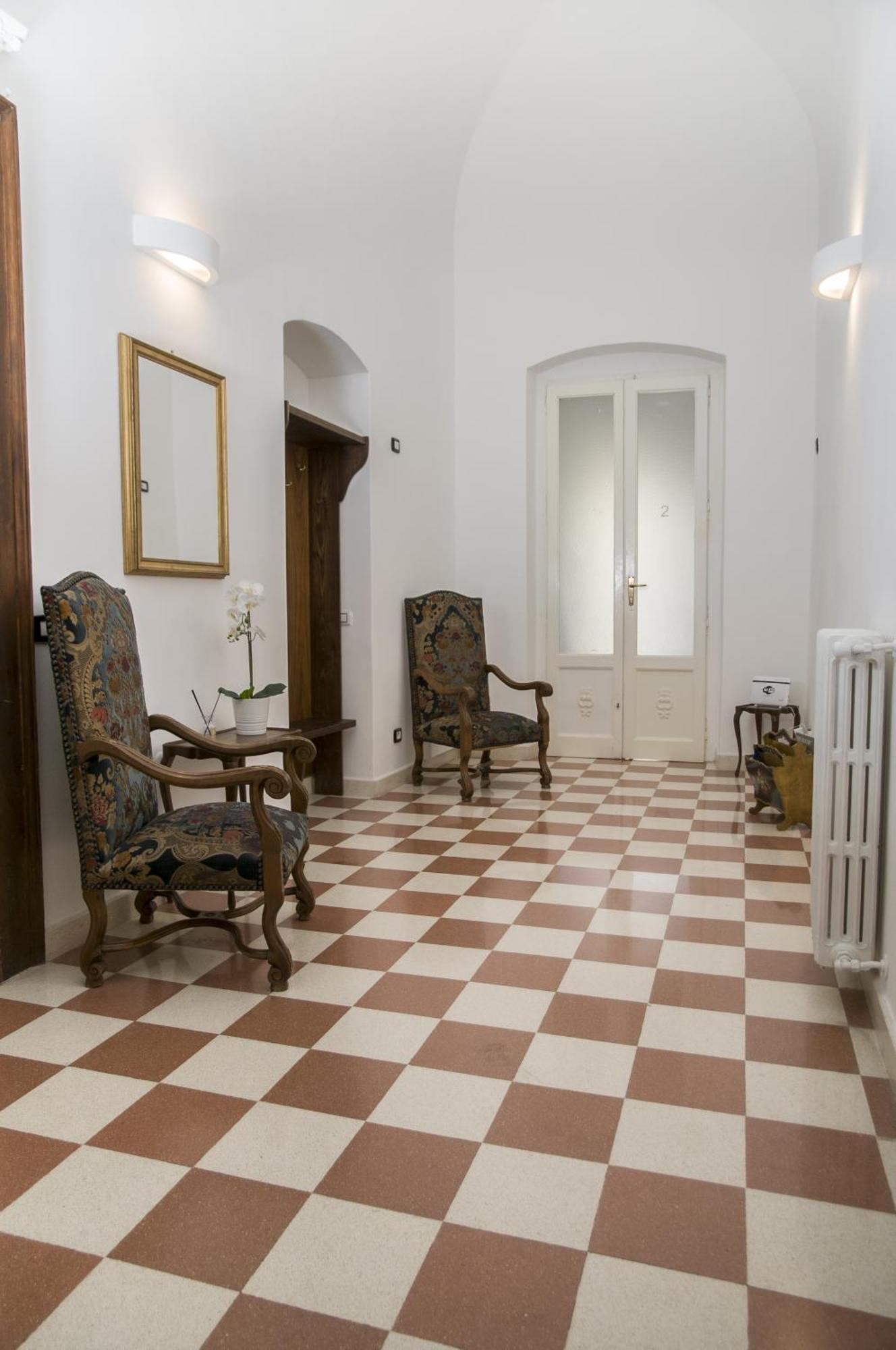 Palazzo Italia Apartments Барі Екстер'єр фото